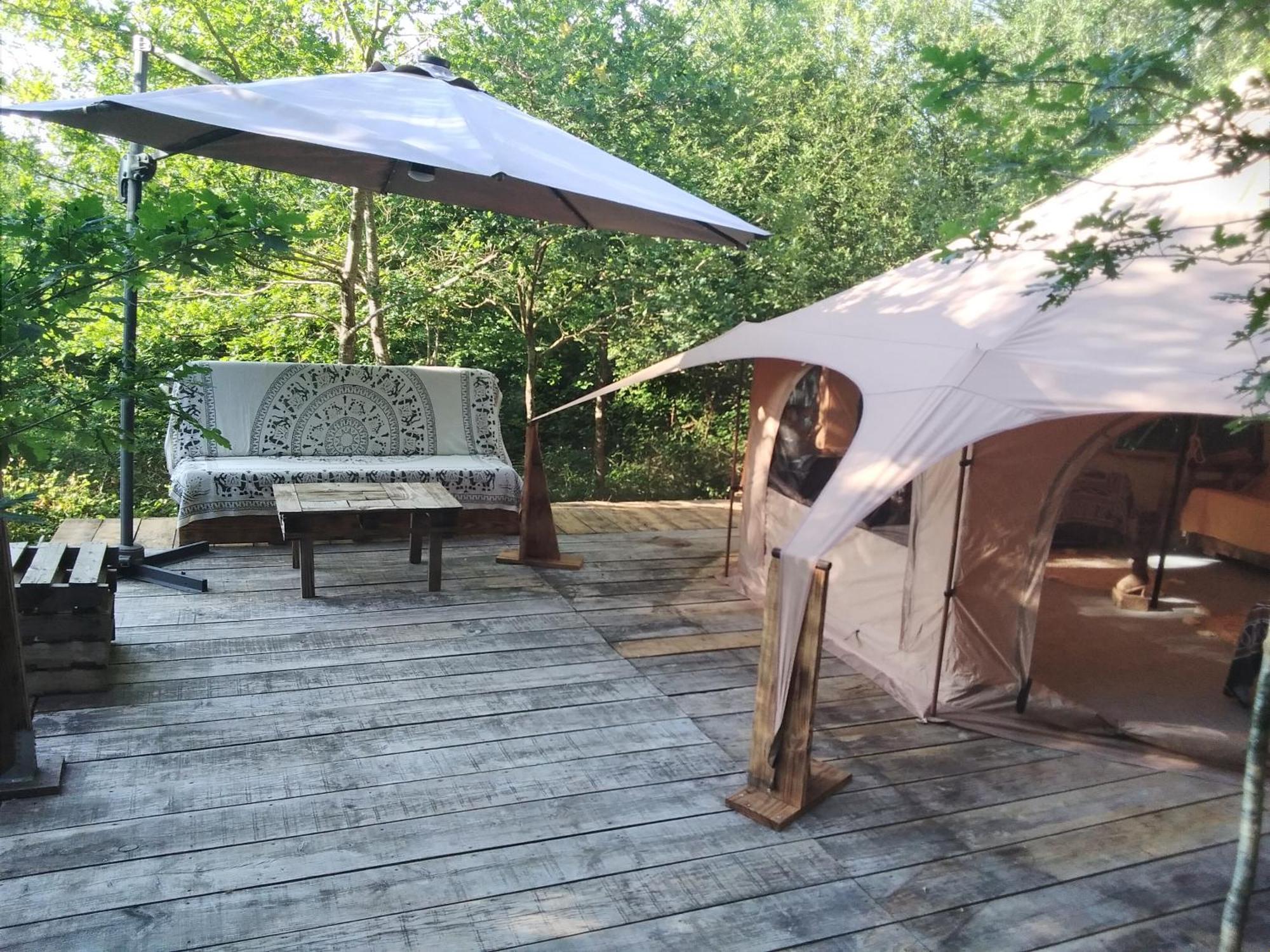 Tente Safari Lodge Dans Foret Luxuriante Vielle-Tursan Exterior foto